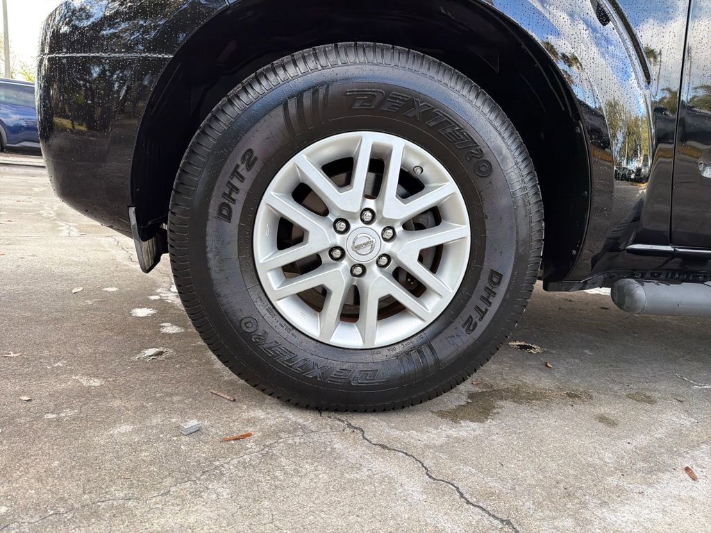 Used 2014 Nissan Frontier SV w/ SV Value Truck Package image 11