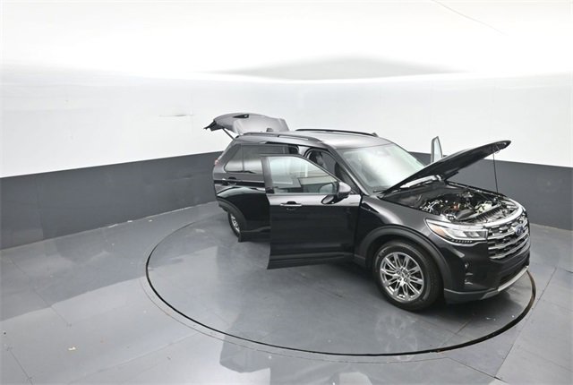 New 2026 Ford Explorer Active w/ Active Comfort Package image 36