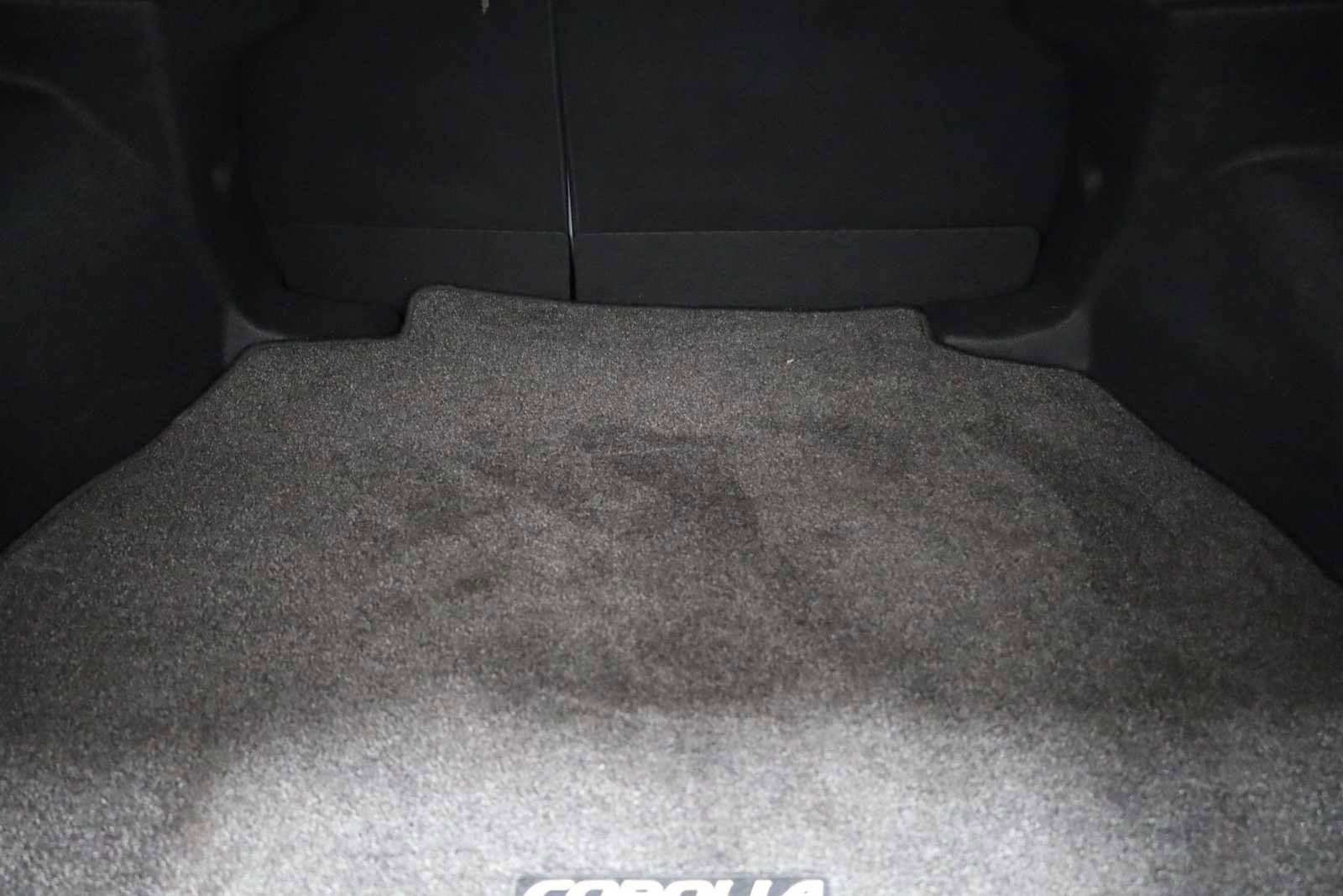 Used 2023 Toyota Corolla SE image 35