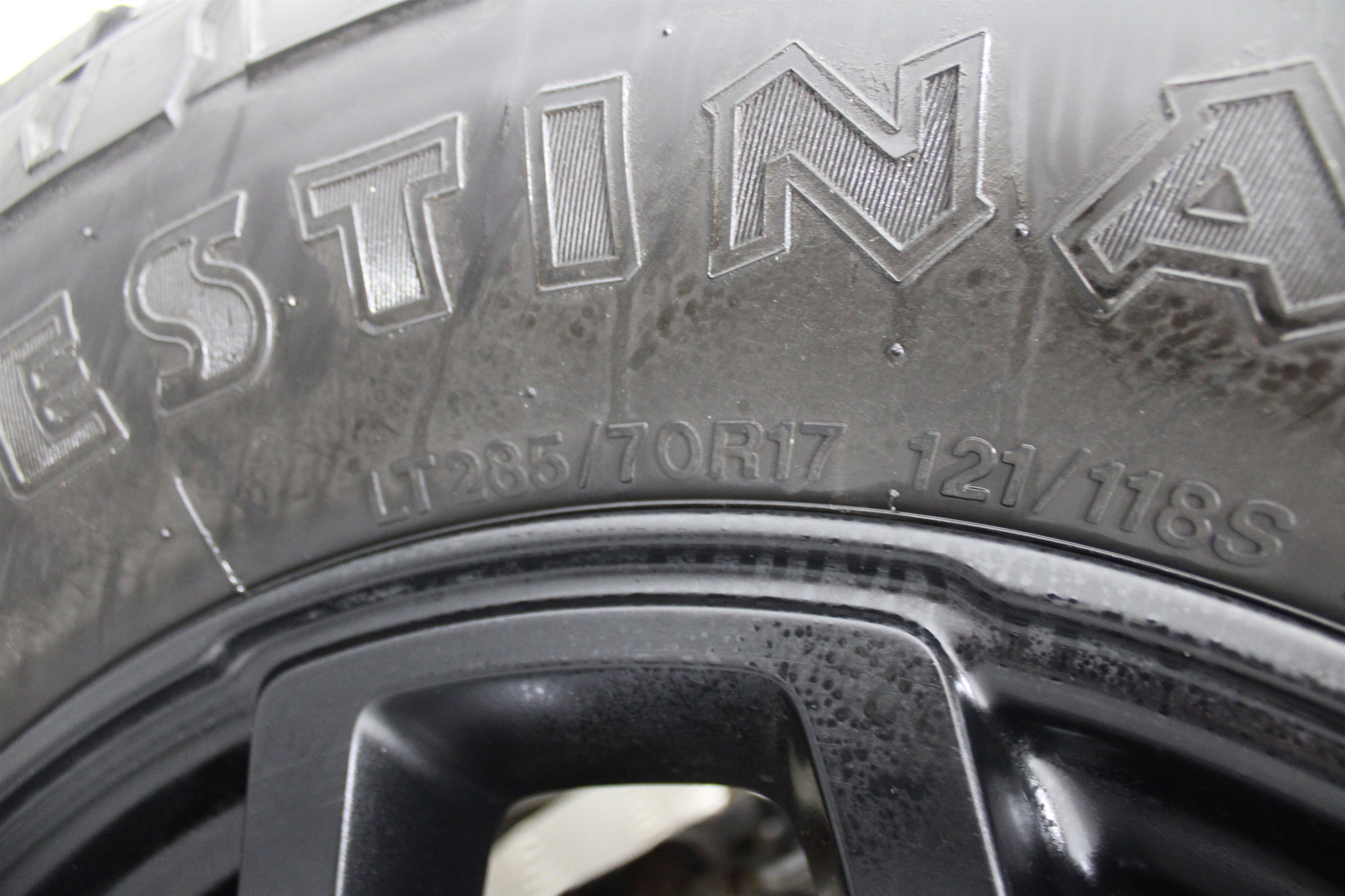 Used 2021 Jeep Gladiator Willys image 41