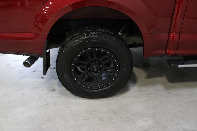 Used 2017 Ford F150 XLT w/ Equipment Group 302A Luxury AWD/4WD image 34