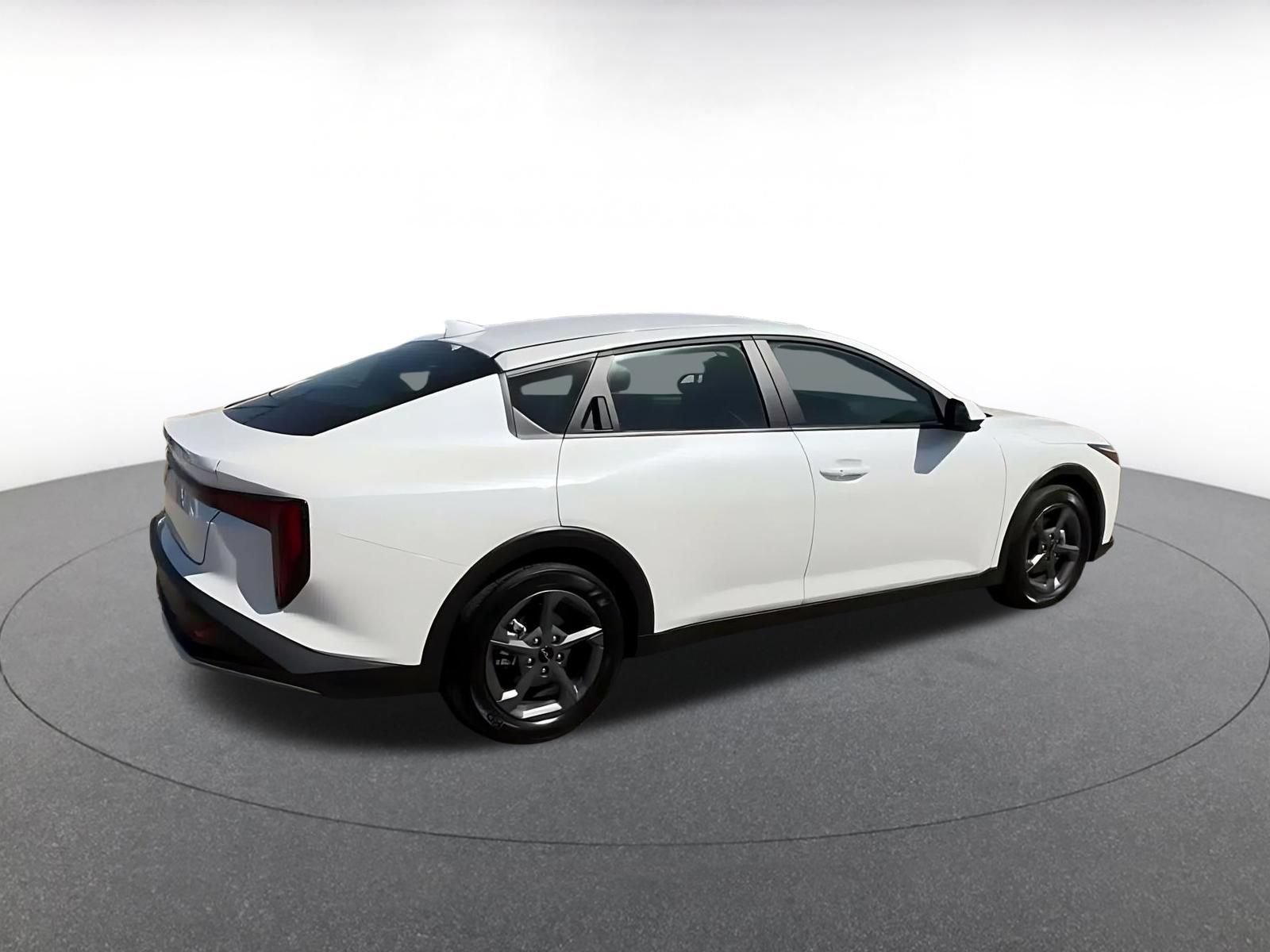 Used 2026 Kia K4 FWD image 14