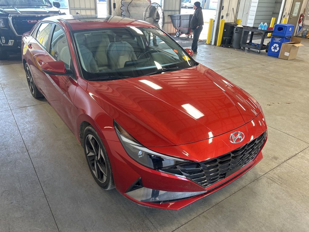 Used 2022 Hyundai Elantra Limited w/ Cargo Package