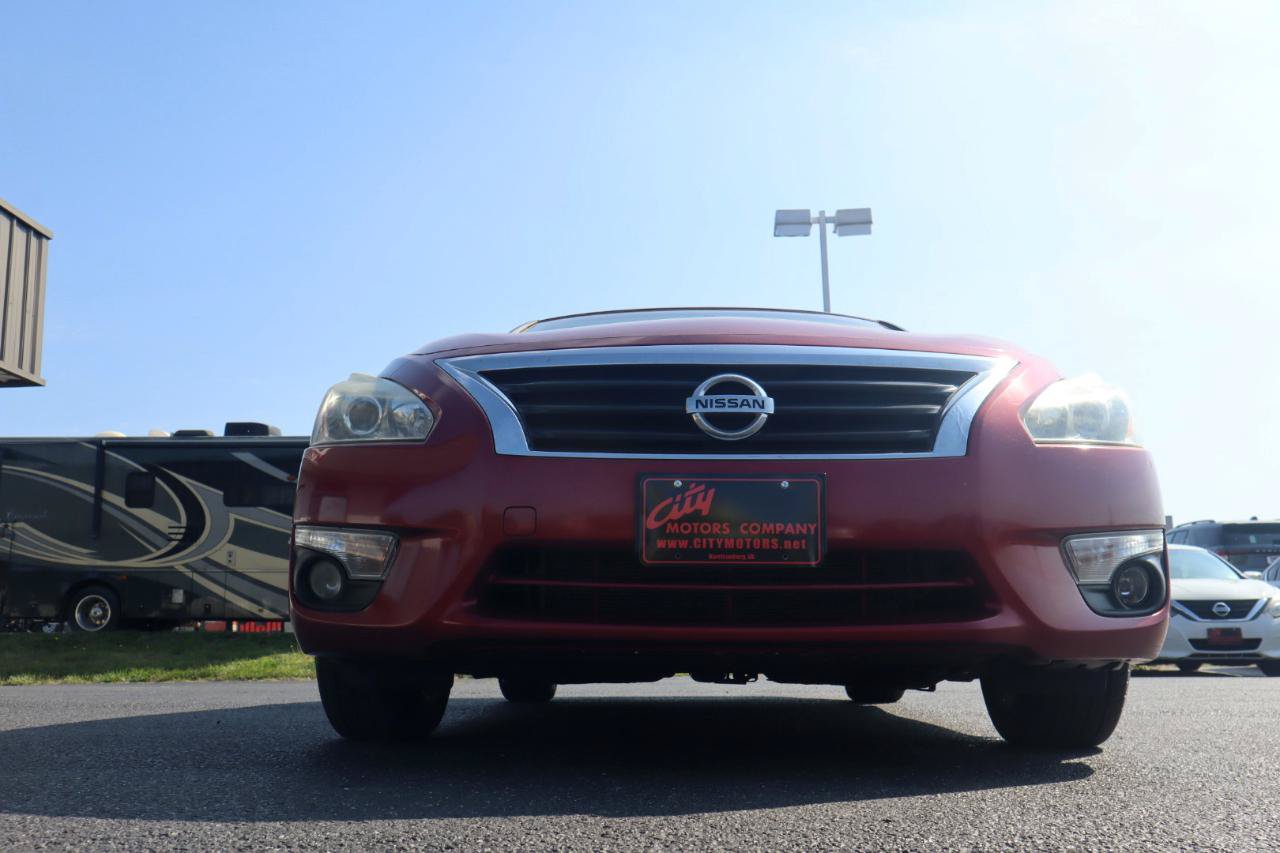 Used 2015 Nissan Altima 2.5 SV FWD image 5