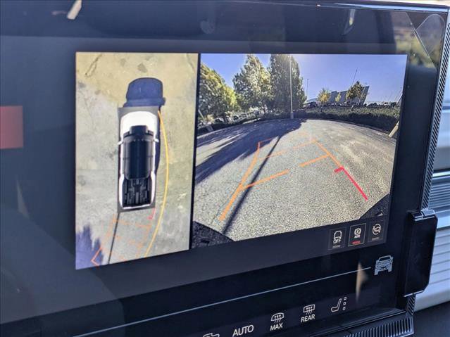 New 2026 GMC Hummer EV 4x4 Crew Cab image 12
