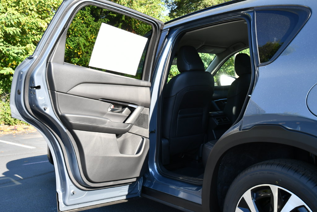 New 2026 MAZDA CX-5 Preferred AWD/4WD image 17
