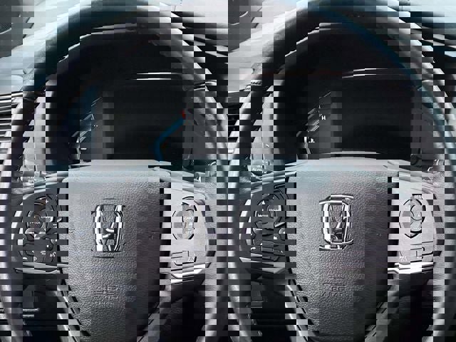 Used 2023 Honda Odyssey Sport image 21