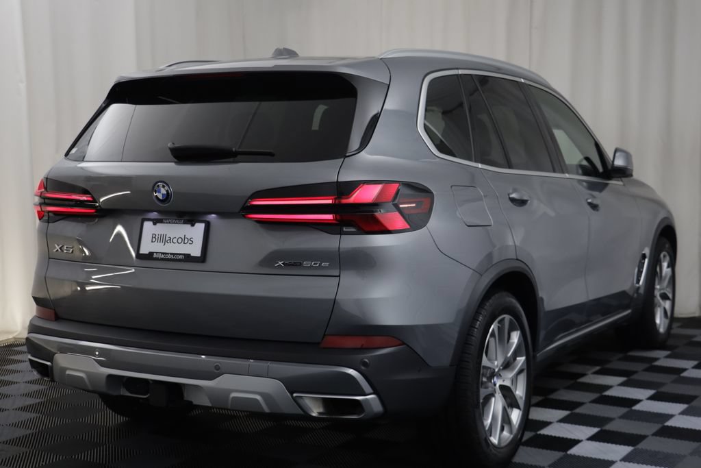 Certified 2026 BMW X5 xDrive50e w/ Climate Comfort Package AWD/4WD image 17
