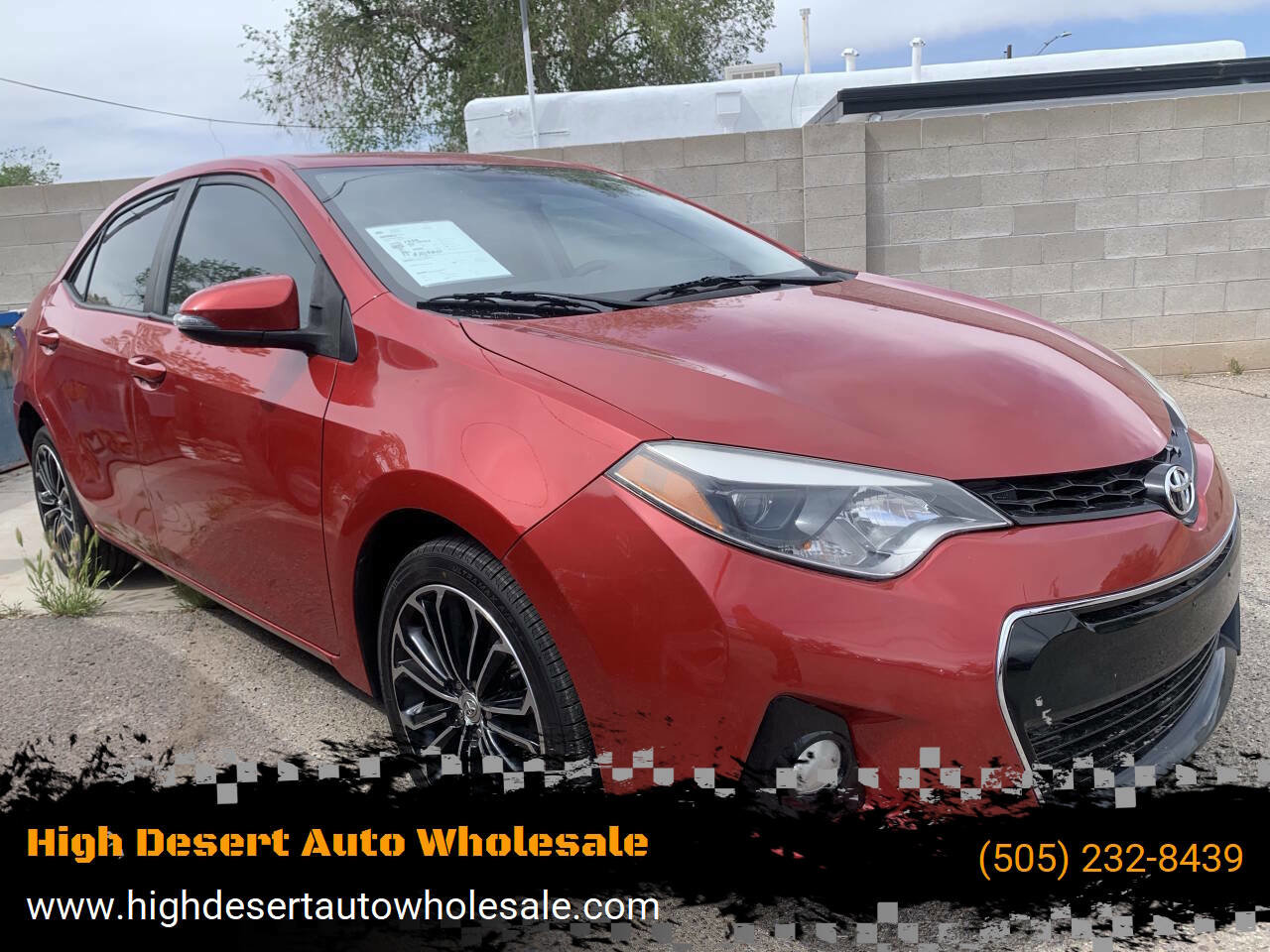 Used 2014 Toyota Corolla S Premium FWD image 1