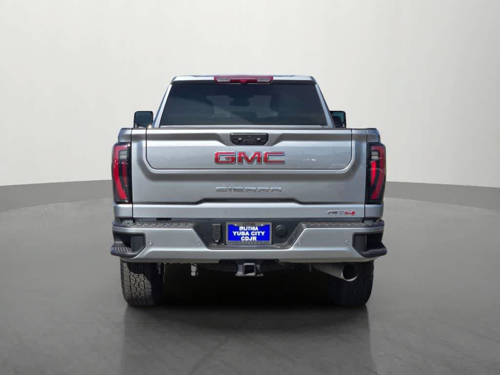 Used 2026 GMC Sierra 2500 AT4 AWD/4WD image 5