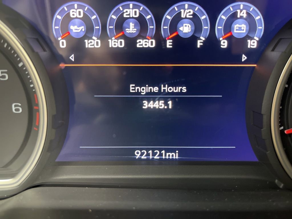 Used 2021 Chevrolet Suburban Premier w/ Premium Package image 15