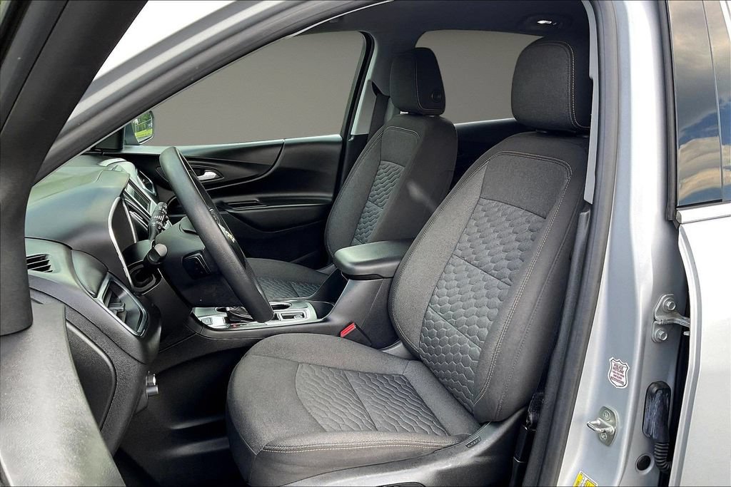 Used 2020 Chevrolet Equinox LT AWD/4WD image 25