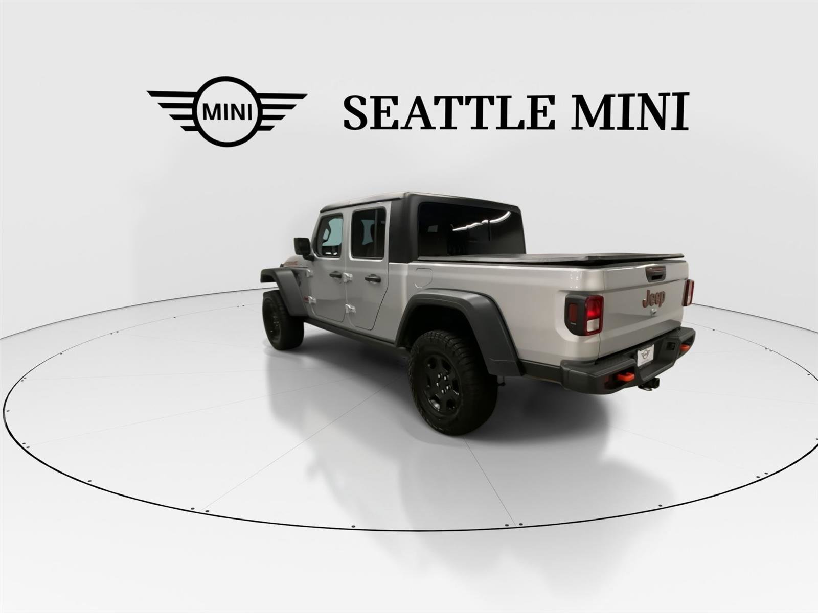 Used 2023 Jeep Gladiator Mojave w/ Cold Weather Group image 8