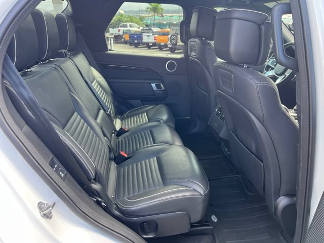 Used 2022 Land Rover Discovery HSE R-Dynamic AWD/4WD image 7