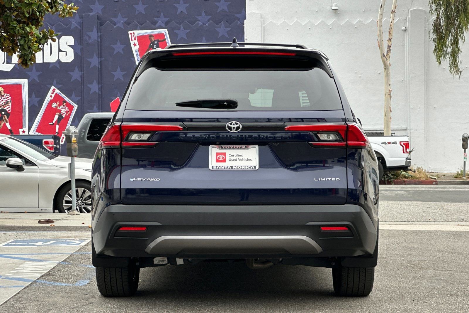 Certified 2024 Toyota Grand Highlander AWD Hybrid image 5