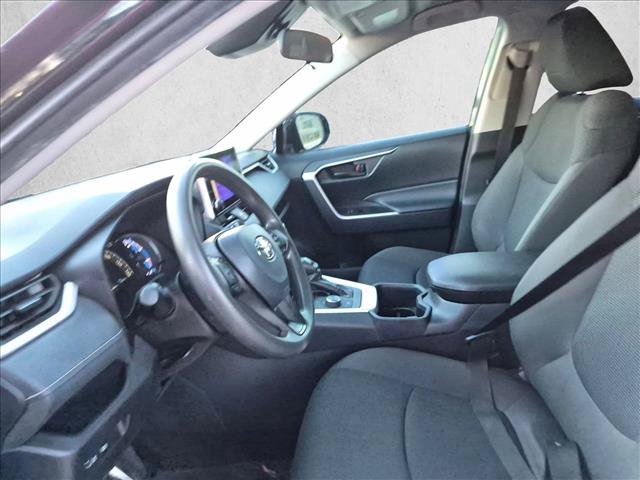 Certified 2025 Toyota RAV4 LE AWD/4WD image 14