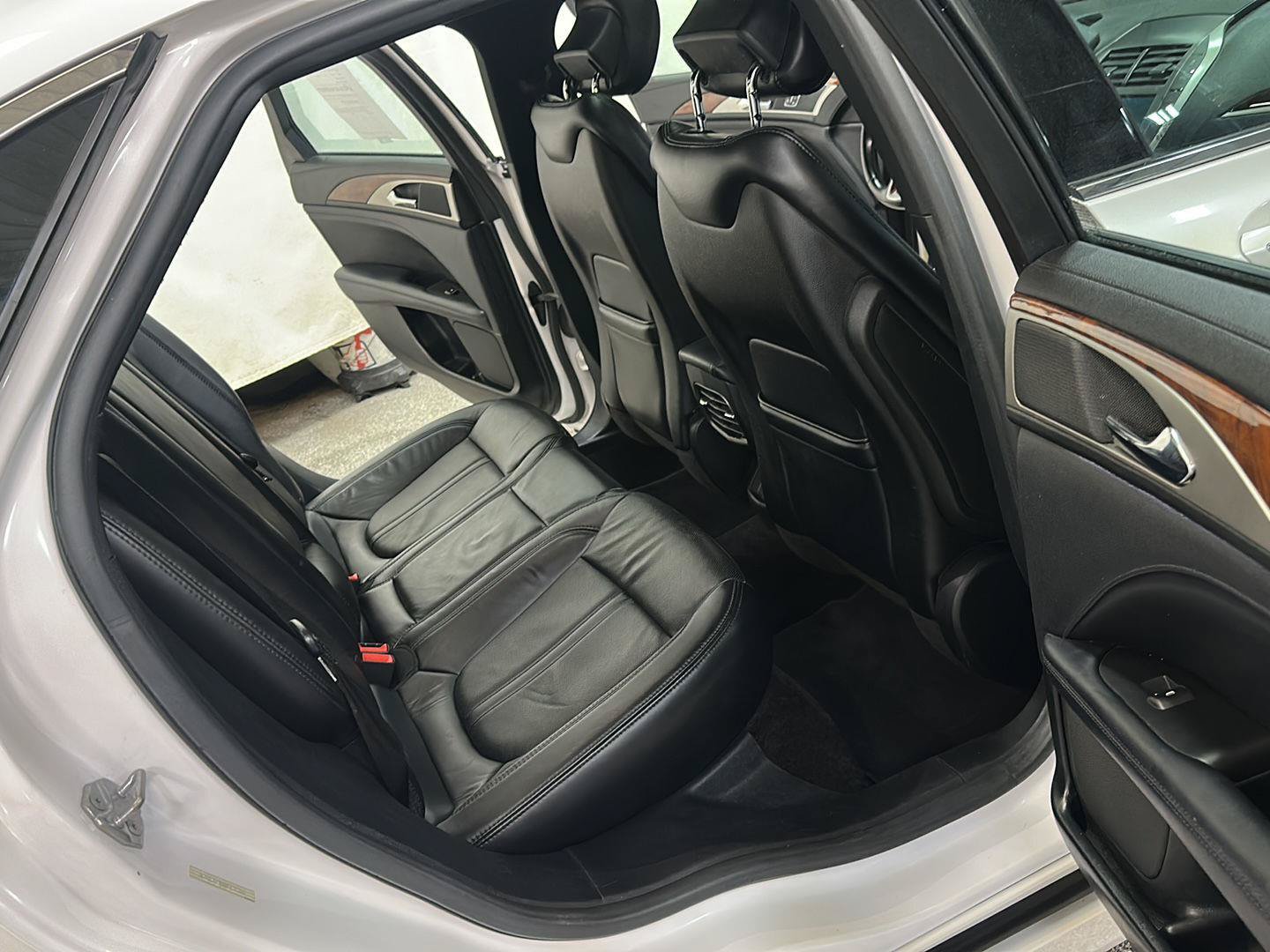 Used 2017 Lincoln MKZ Reserve AWD/4WD image 31