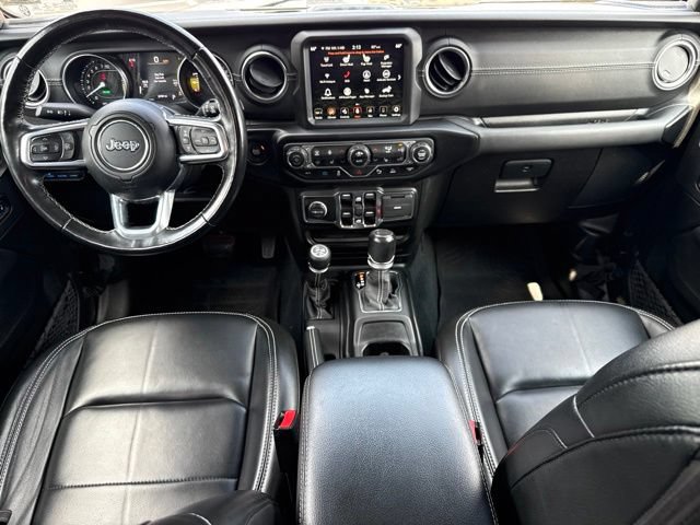 Used 2022 Jeep Wrangler Unlimited Sahara w/ Cold Weather Group AWD/4WD image 5