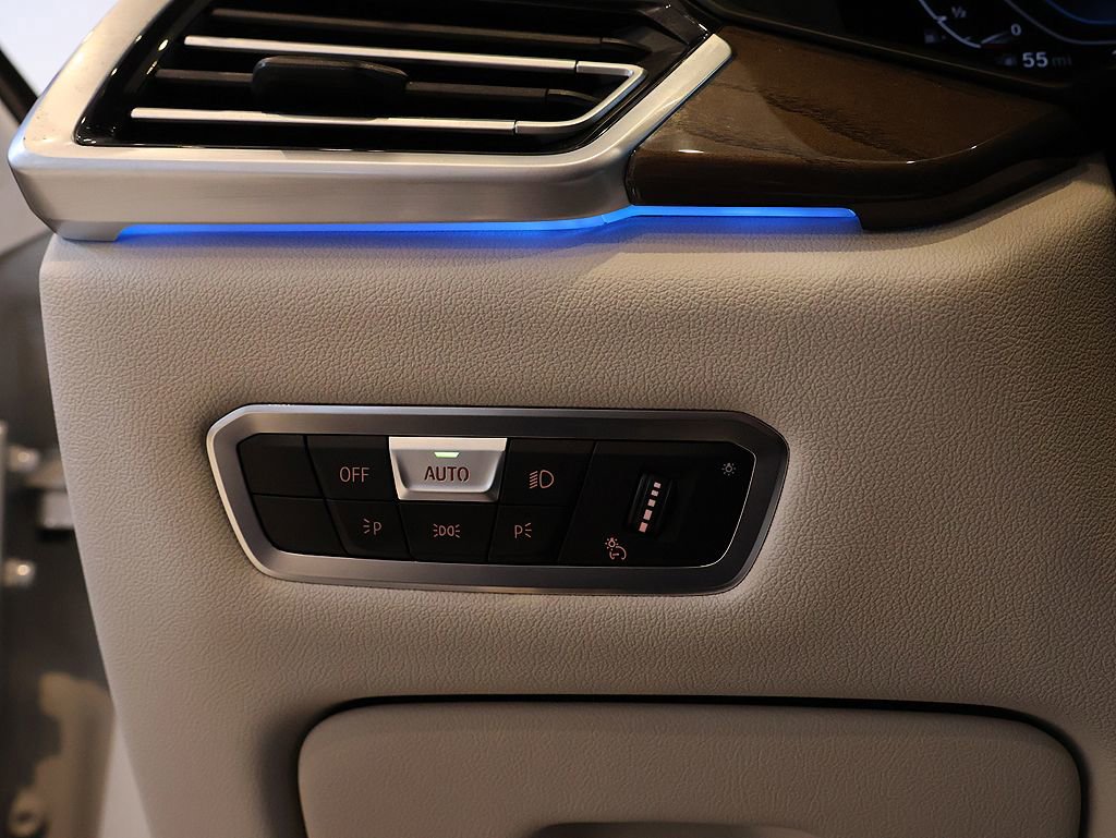 Used 2023 BMW X5 xDrive45e w/ Executive Package image 23