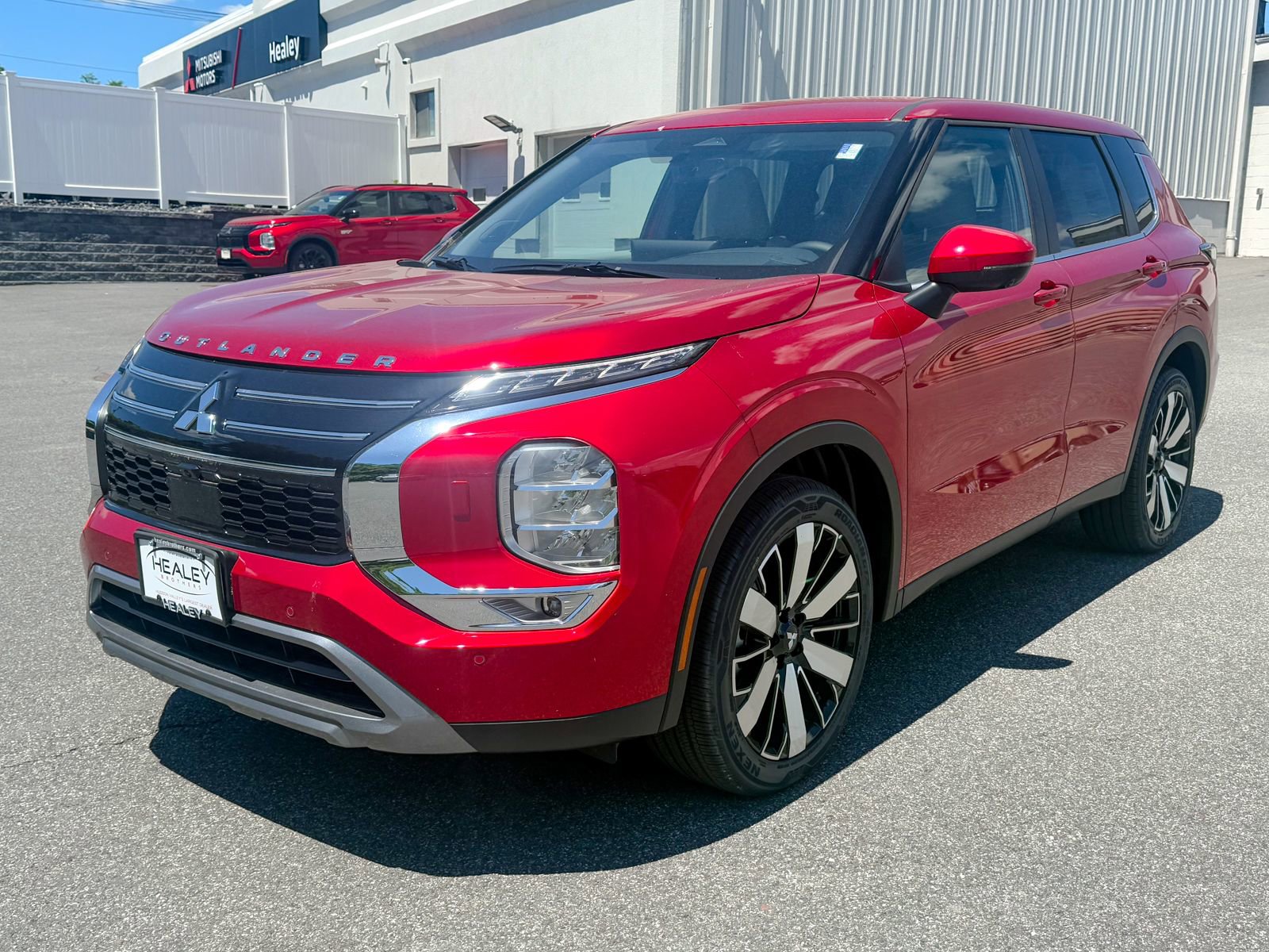 New 2026 Mitsubishi Outlander SE AWD/4WD image 3