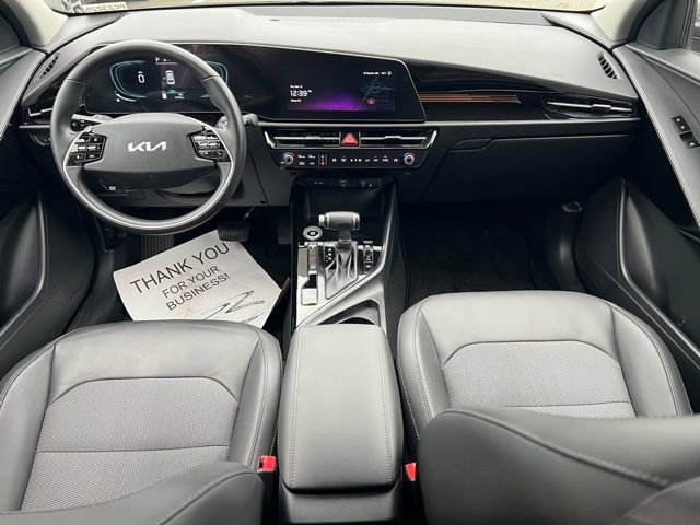 Certified 2023 Kia Niro EX image 10