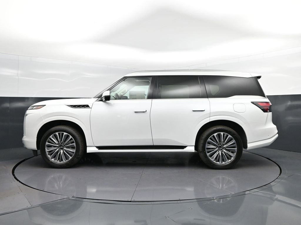 New 2026 INFINITI QX80 Luxe RWD image 4