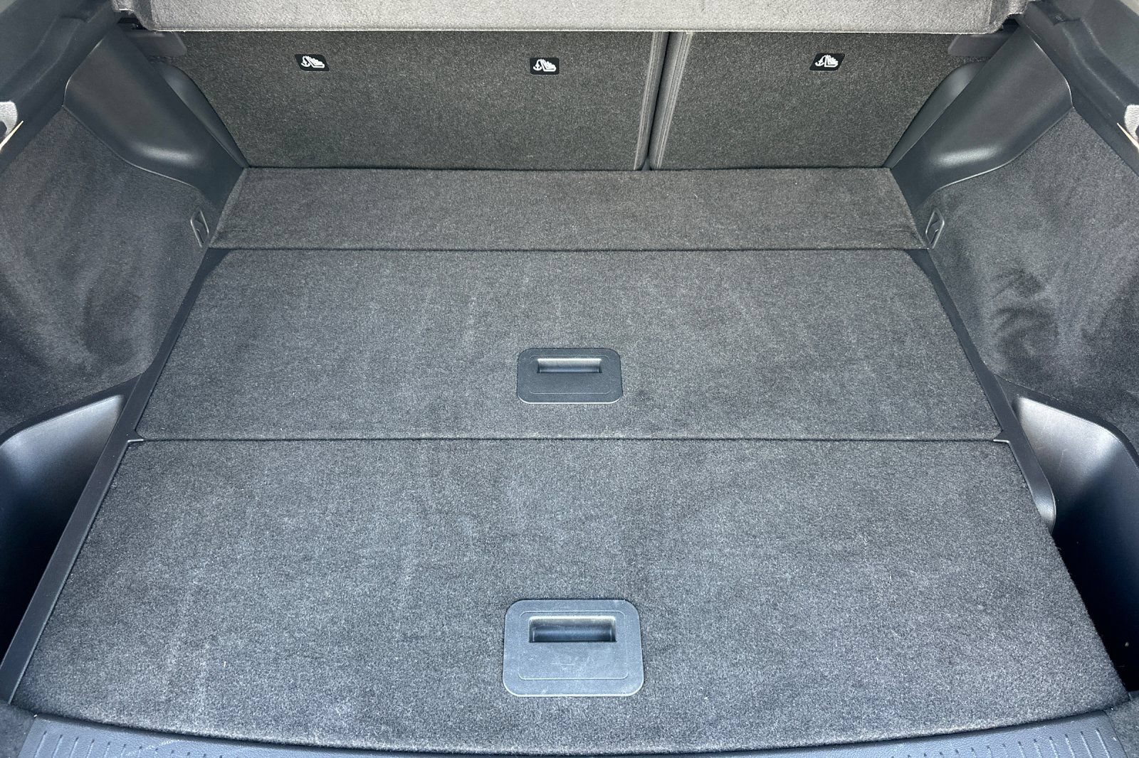 Certified 2023 Nissan Ariya FWD image 17