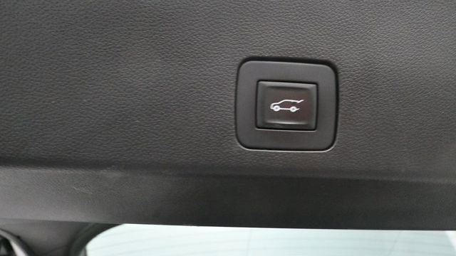 Used 2020 Buick Encore GX Essence AWD/4WD image 14