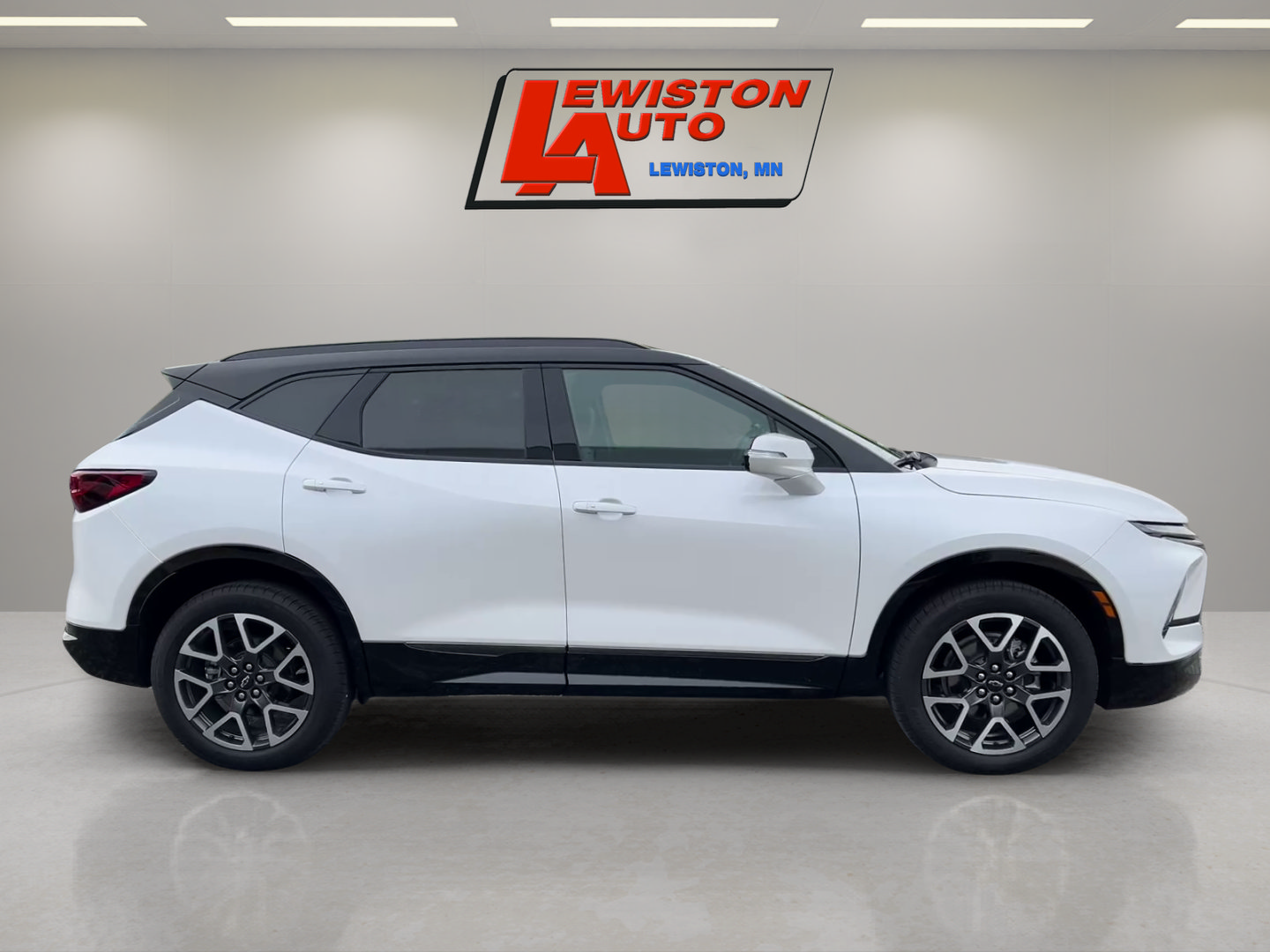Certified 2025 Chevrolet Blazer RS w/ Enhanced Convenience Package AWD/4WD image 6