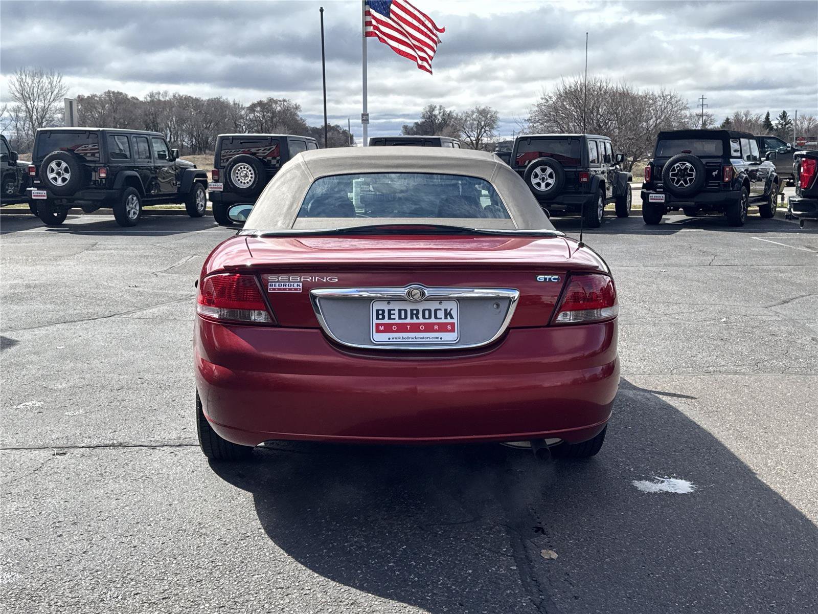Used 2003 Chrysler Sebring GTC FWD image 13