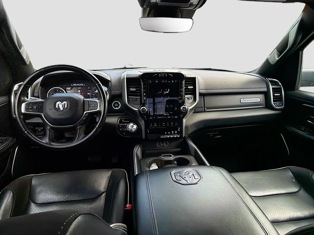 Used 2023 RAM 1500 Laramie AWD/4WD image 15