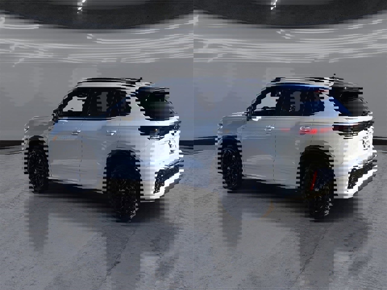 New 2026 Volkswagen Tiguan SE R-Line image 4