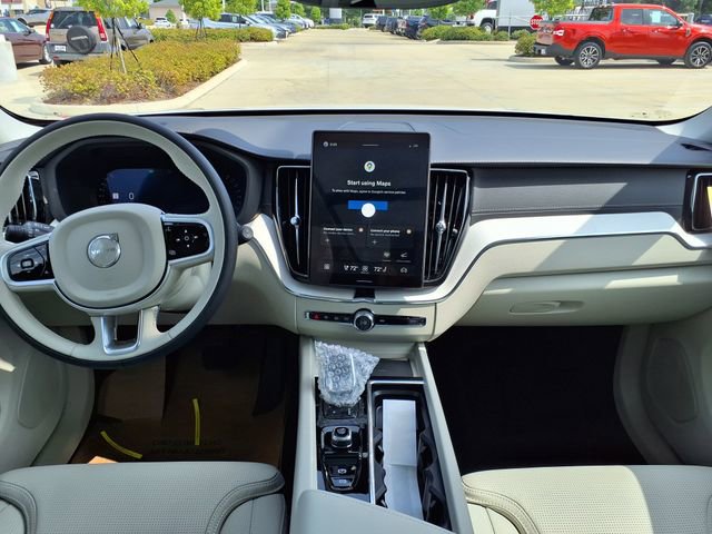 New 2026 Volvo XC60 B5 Ultra w/ Protection Package Premier AWD/4WD image 18