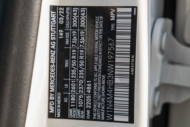 Used 2022 Mercedes-Benz GLB 250 4MATIC image 41