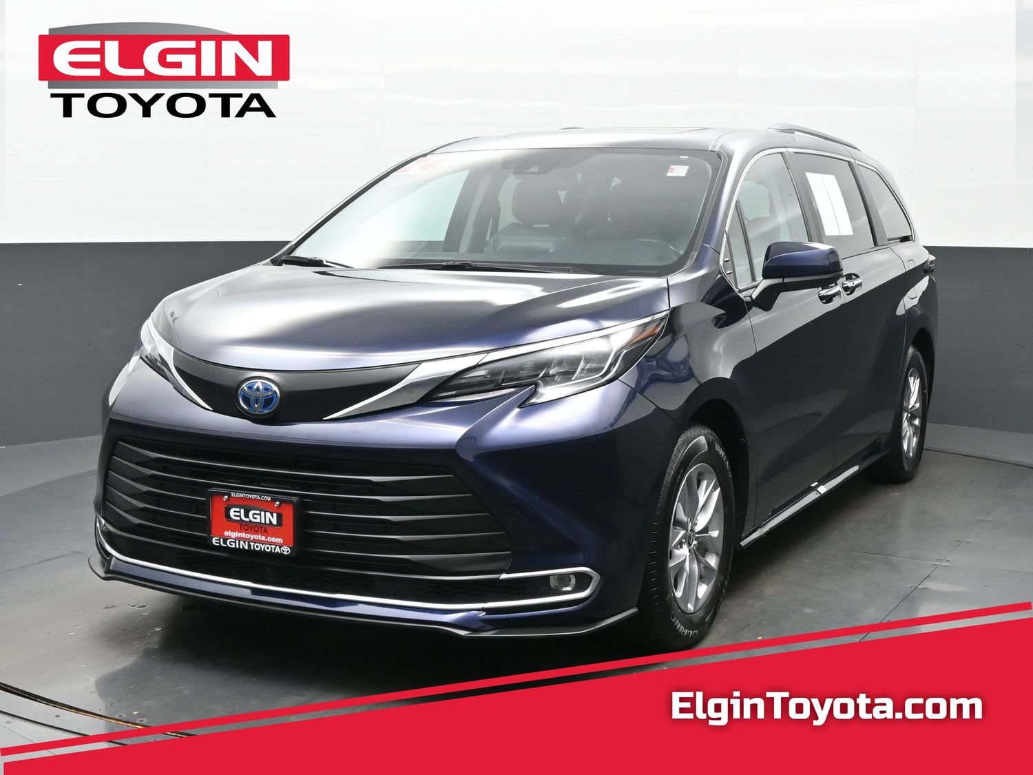 Used 2024 Toyota Sienna XLE