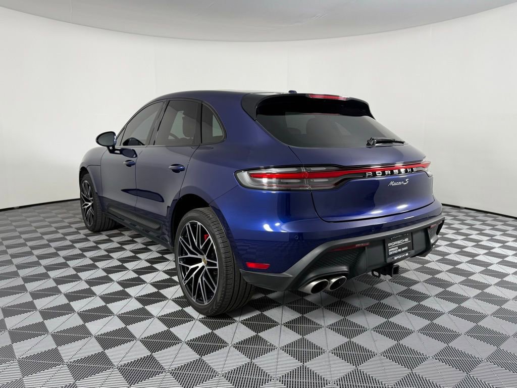 Used 2022 Porsche Macan S AWD/4WD image 3