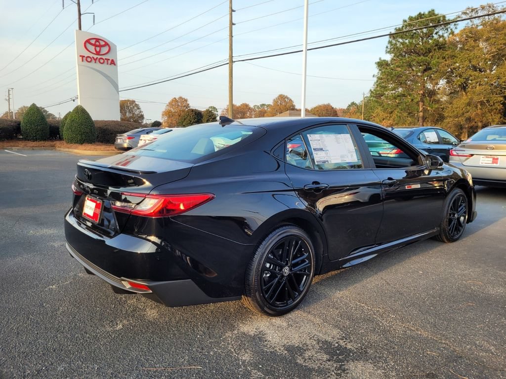 New 2026 Toyota Camry SE FWD image 11