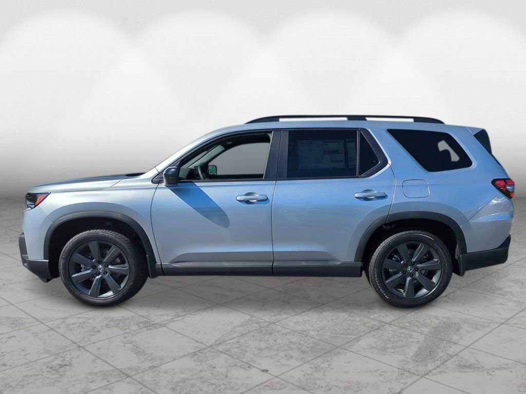 New 2026 Honda Pilot Sport image 2