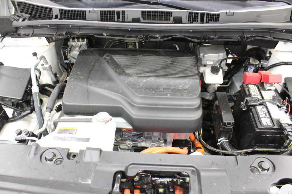 Used 2025 Nissan Leaf S FWD image 29