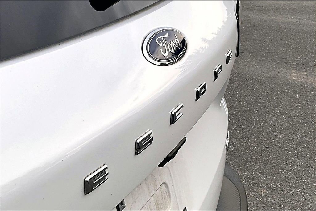 Used 2022 Ford Escape SE w/ Convenience Package AWD/4WD image 21