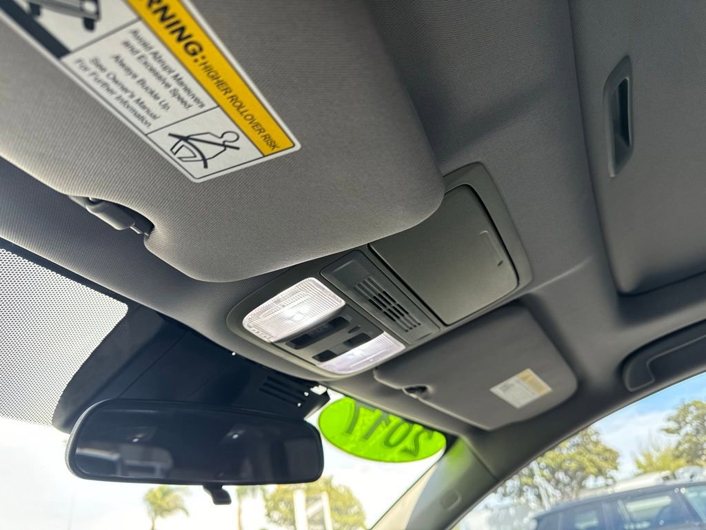 Used 2017 Honda CR-V EX image 15
