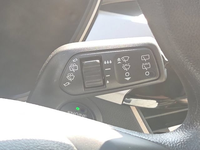 Used 2022 Ford Escape SE FWD image 36