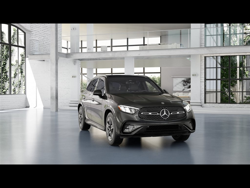 Used 2026 Mercedes-Benz GLC 300 4MATIC image 4