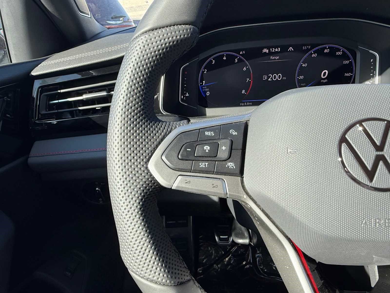 New 2026 Volkswagen Jetta GLI Autobahn FWD image 11