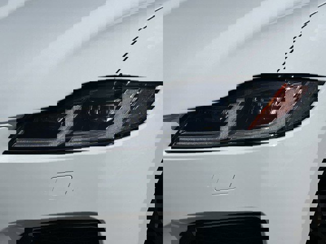 Certified 2025 Jaguar F-PACE R-Dynamic S image 12