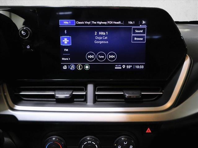 Used 2024 Chevrolet Trax LS w/ LS Convenience Package FWD image 16