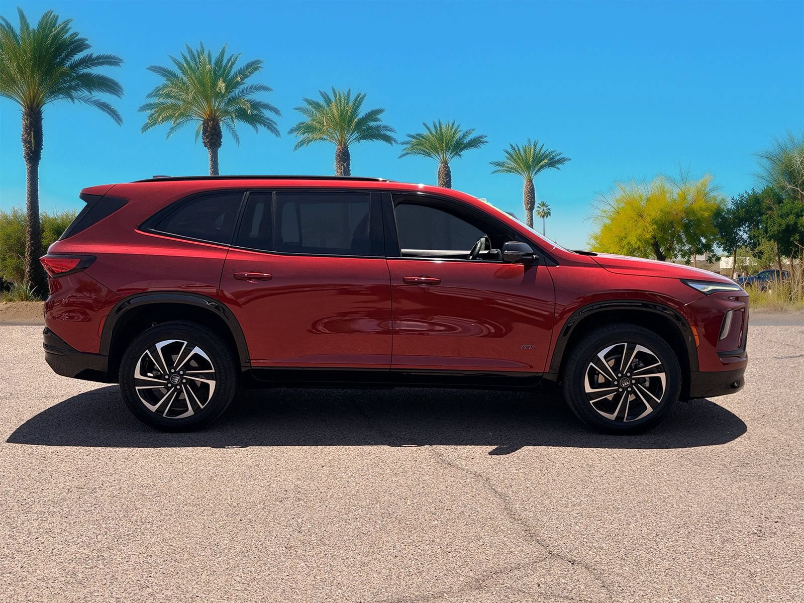 Used 2025 Buick Enclave Sport Touring FWD image 6