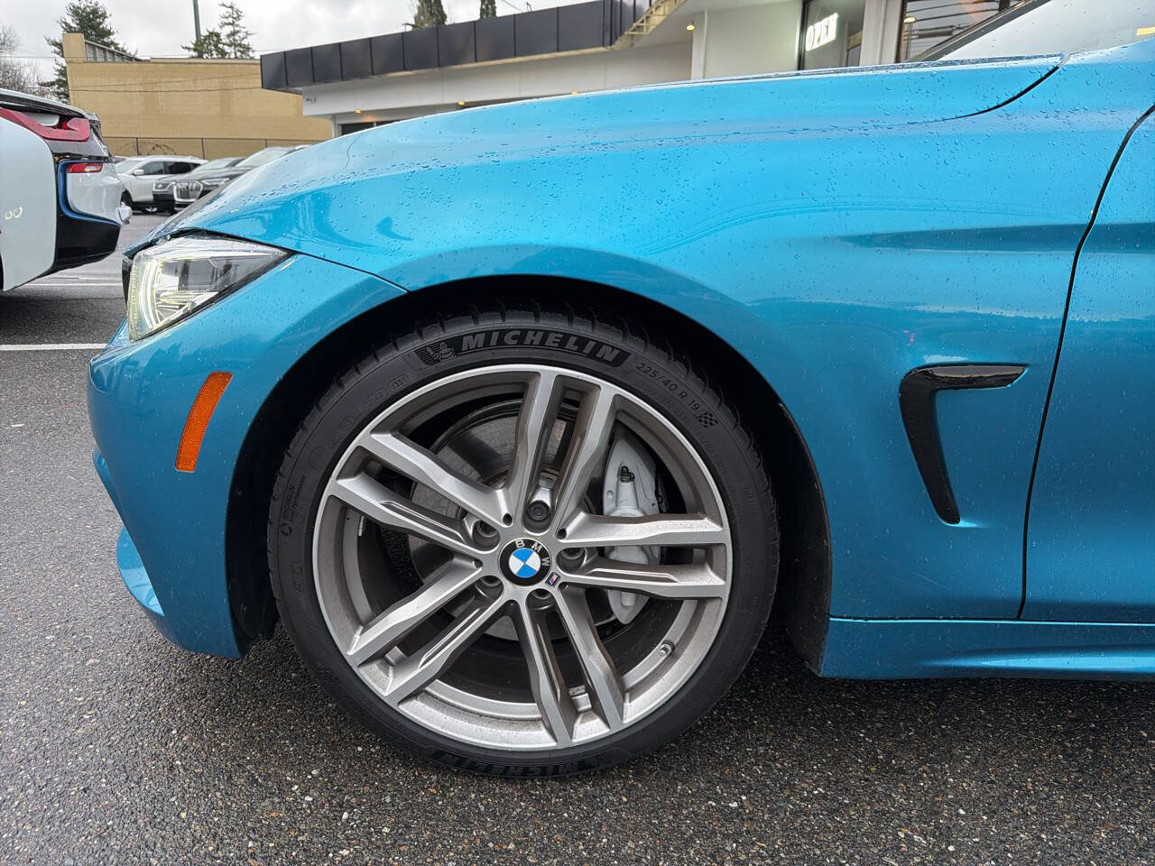 Used 2019 BMW 440i Coupe w/ M Sport Package image 2