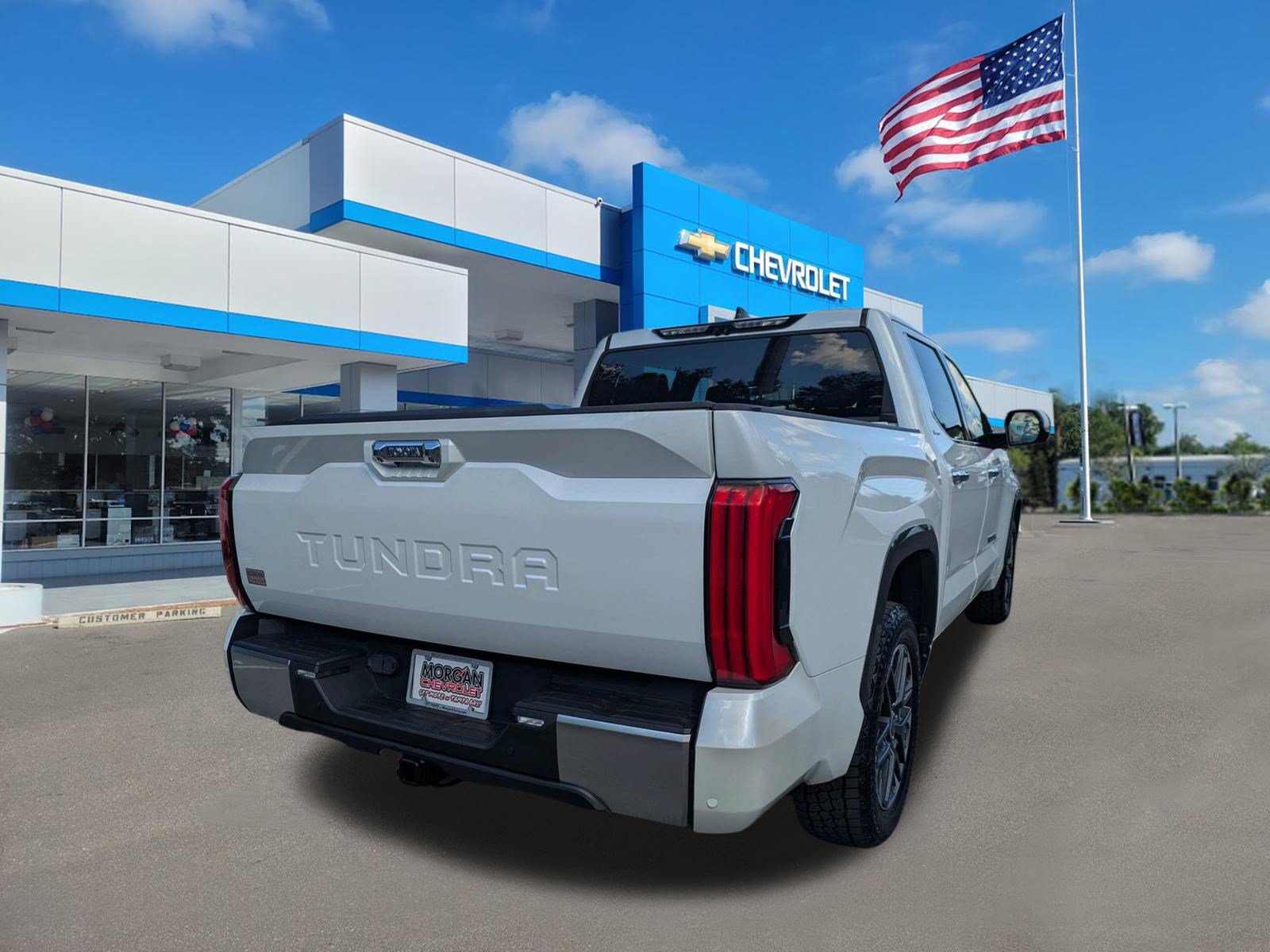 Used 2023 Toyota Tundra Limited RWD image 3