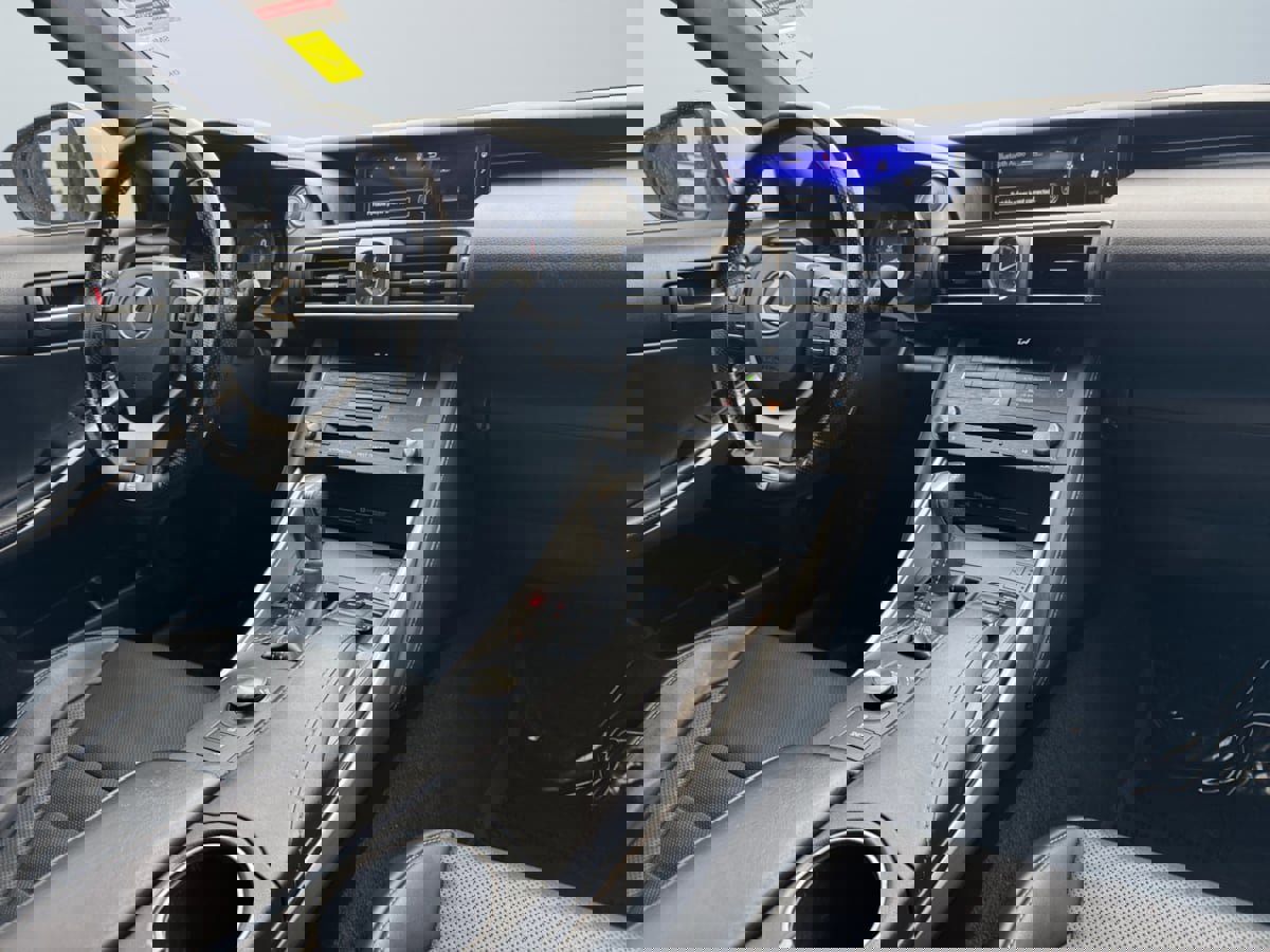 Used 2020 Lexus IS 300 F Sport w/ F Sport Package image 13